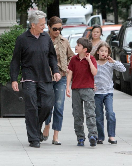 Майкл Дуглас, Кэтрин Зета-Джонс и дети: вся семья в сборе!