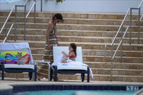 Кэти Холмс и Сури Круз на Майами Бич