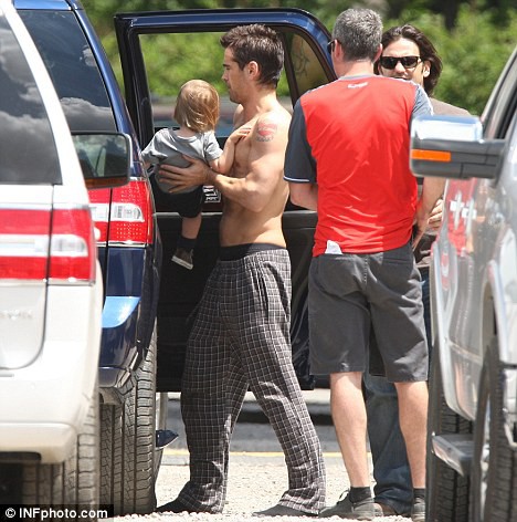 Колин Фаррелл привел сына на съемки фильма «Вспомнить все»