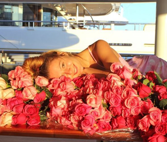 Тайный поклонник преследует Марию Кожевникову