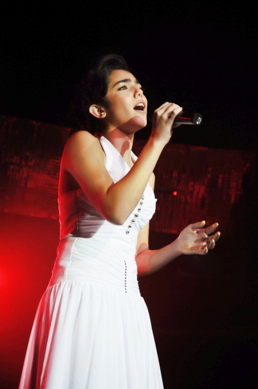 Дуэт Алиби наградил первых победителей проекта «Зірковий час» 