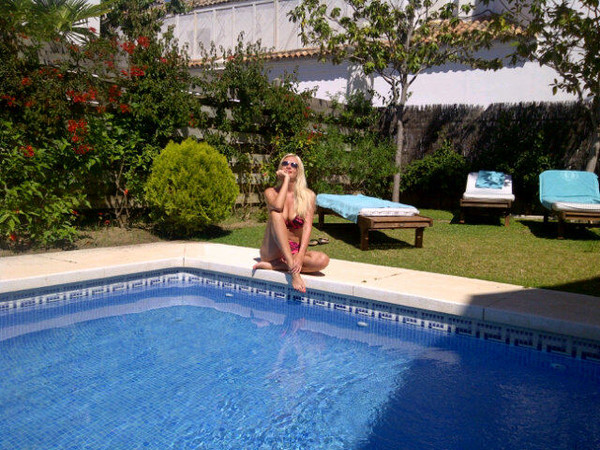 Виктория Лопырева съездила в Стамбул: бикини-картинки из личного блога!