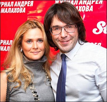 Андрей Малахов познакомил маму с невестой