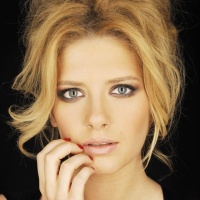 Даша Медовая