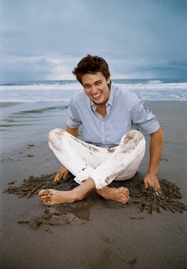 patrick_schwarzenegger_5ef98e0d