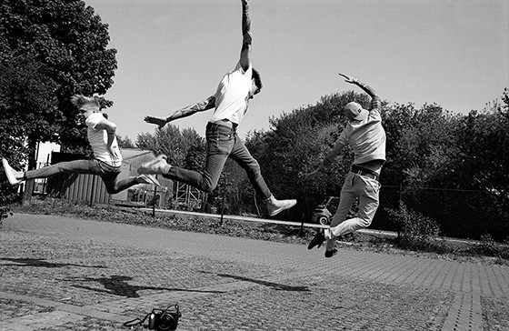 Летающие Quest Pistols на прогулке в Германии!