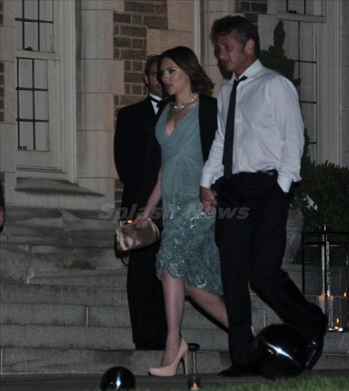 Скарлетт Йохансон и Шон Пенн вновь спалились: романтические фото!