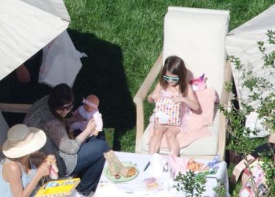 День рождения Сури Круз: шпионский фотоотчет с высоты птичьего полета!