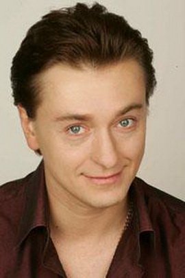  Сергей Безруков боится испортить фигуру 