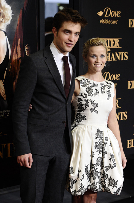Риз Уизерспун и Роберт Паттинсон на премьере фильма «Воды слонам» (фоторепортаж)