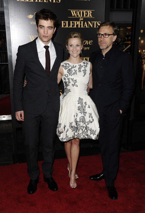 Риз Уизерспун и Роберт Паттинсон на премьере фильма «Воды слонам» (фоторепортаж)