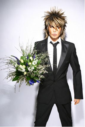 зверев подрался